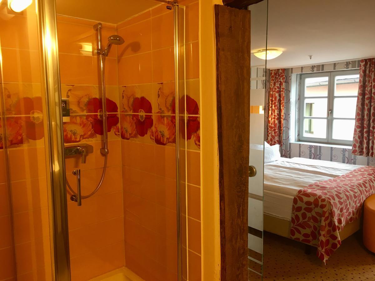 Maerchenhotel แบร์เกิน เอาฟ์ รือเจิน ภายนอก รูปภาพ